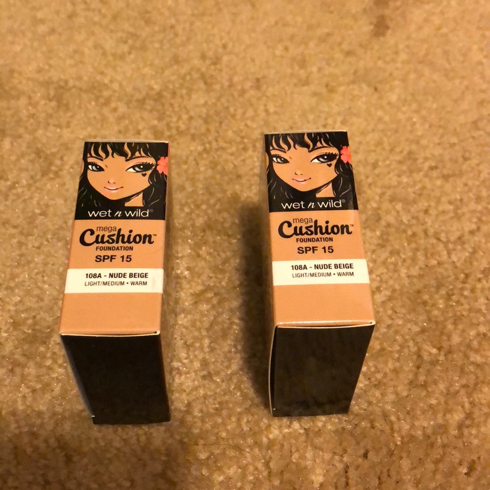 Wet N Wild mega cushion foundation 108A